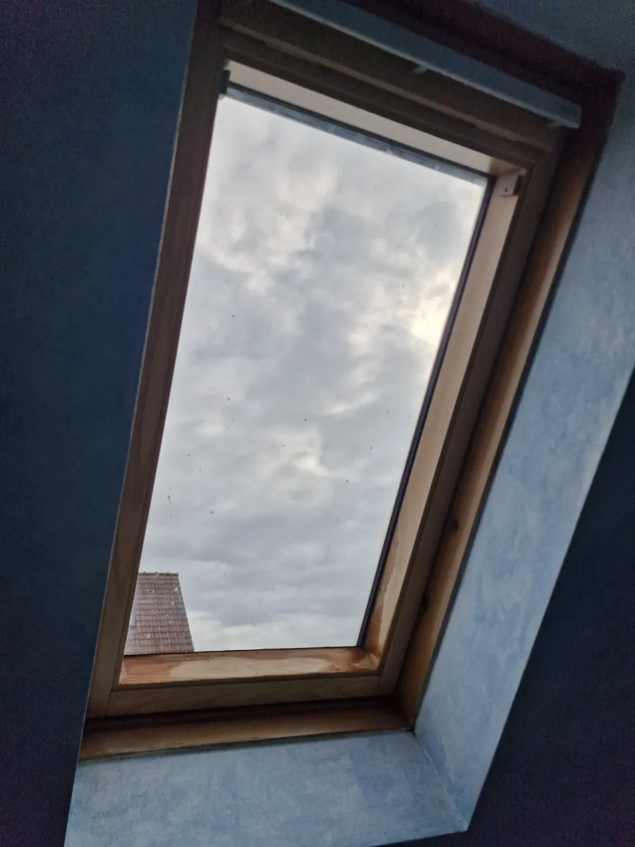 Vue du vitrage et de son encadrement